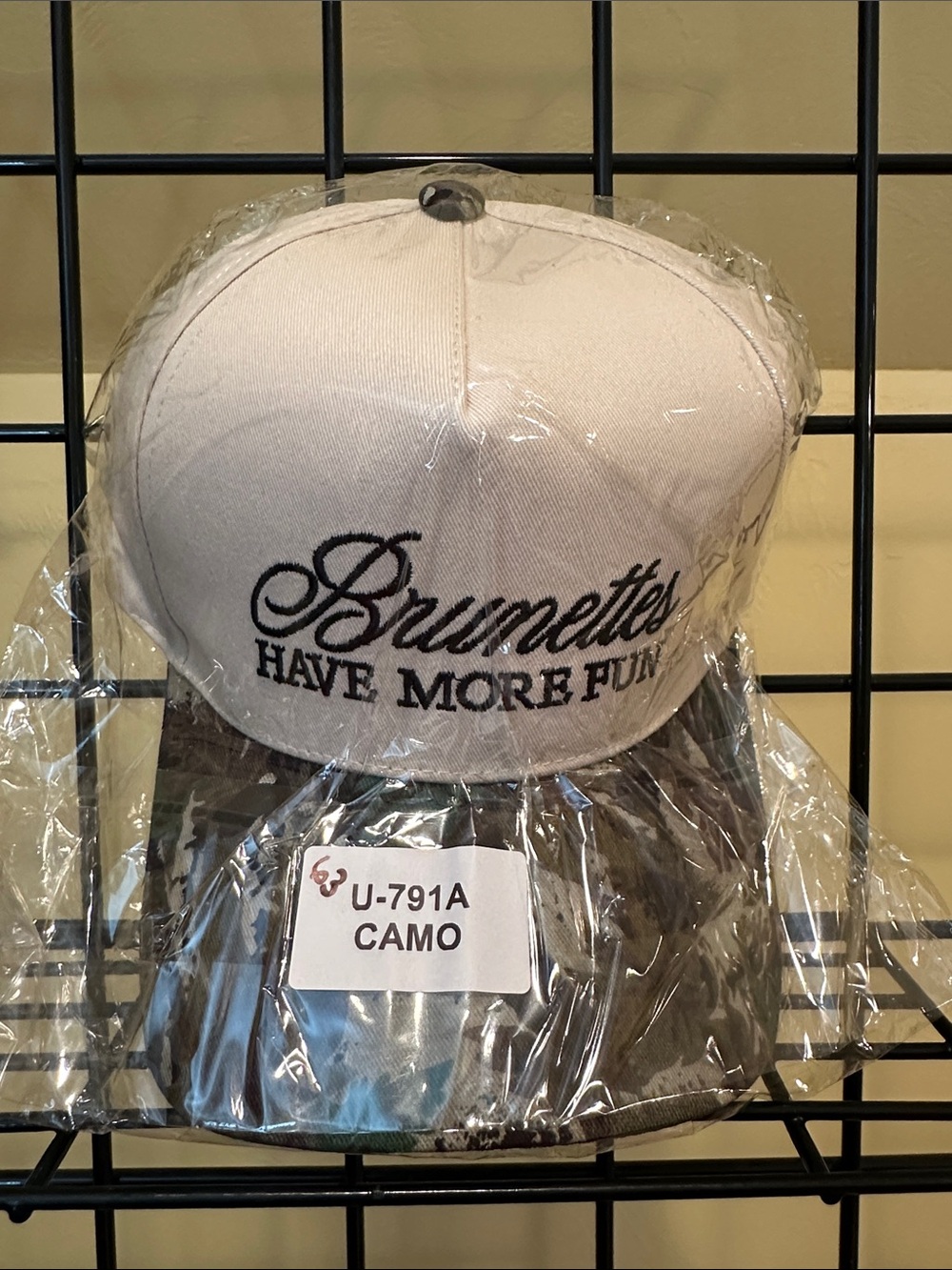 Zenana Outfitters Cream and Camouflage 'Brunettes Have More Fun' Trucker Hat